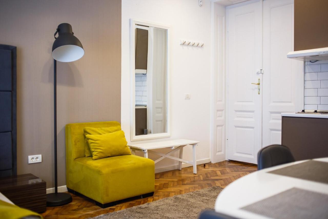 Eat It Cozy Downtown Apartments Oradea Exterior foto